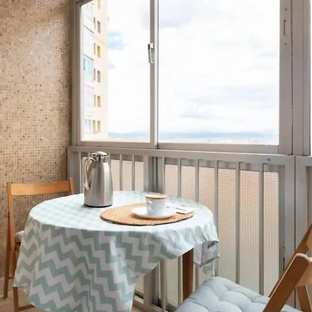 Apartamento En Alto Miranda Con Parking Apartment *