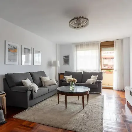 Apartamento En Alto Miranda Con Parking Apartment *